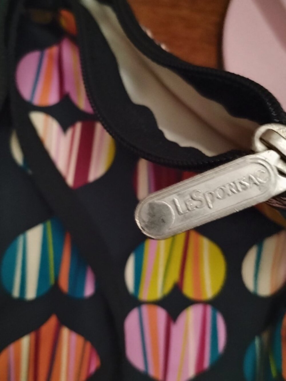 Le Sport Sac Heart Tote - Picture 4 of 9